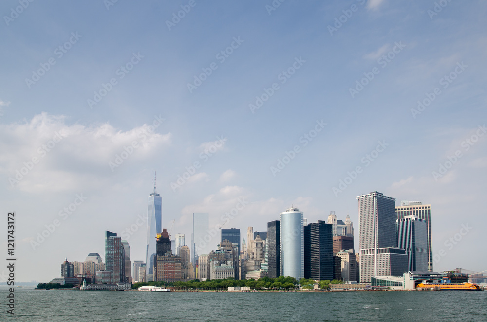 Manhattan Skyline view with Staten Island Ferry Whitehall Termin