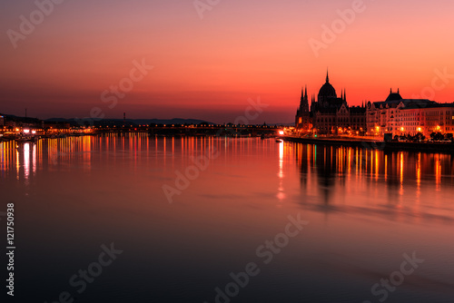 Budapest, Hungary: Dabube river, Hungarian Parliament Building