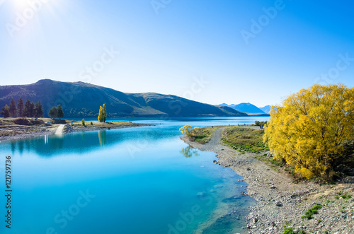Fototapeta Naklejka Na Ścianę i Meble -  Beautiful landscape Lake Tekapo in New Zealand
