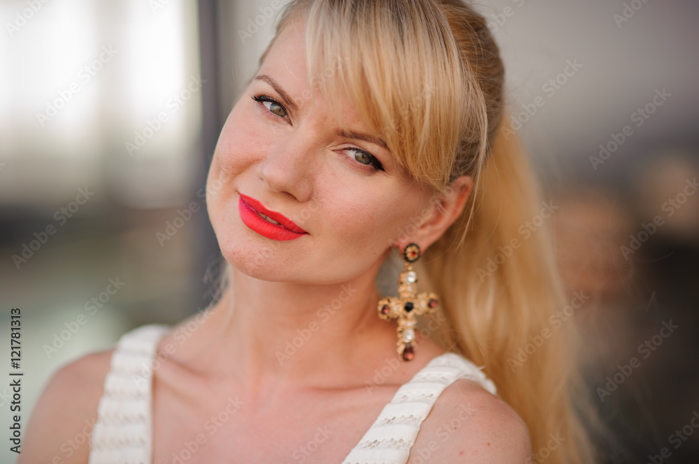 beautiful blonde woman with bright red lipstick