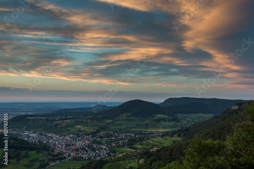 Sonnenuntergang am Rande der Schwäbischen Alb