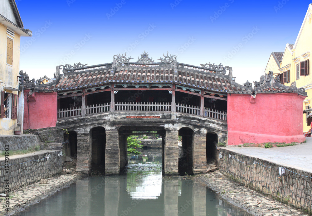 Japanese Bridge (Cau Chua Pagoda) in Hoi An, Vietnam Japanese Bridge (Cau Chua Pagoda) in Hoi An, Vietnam