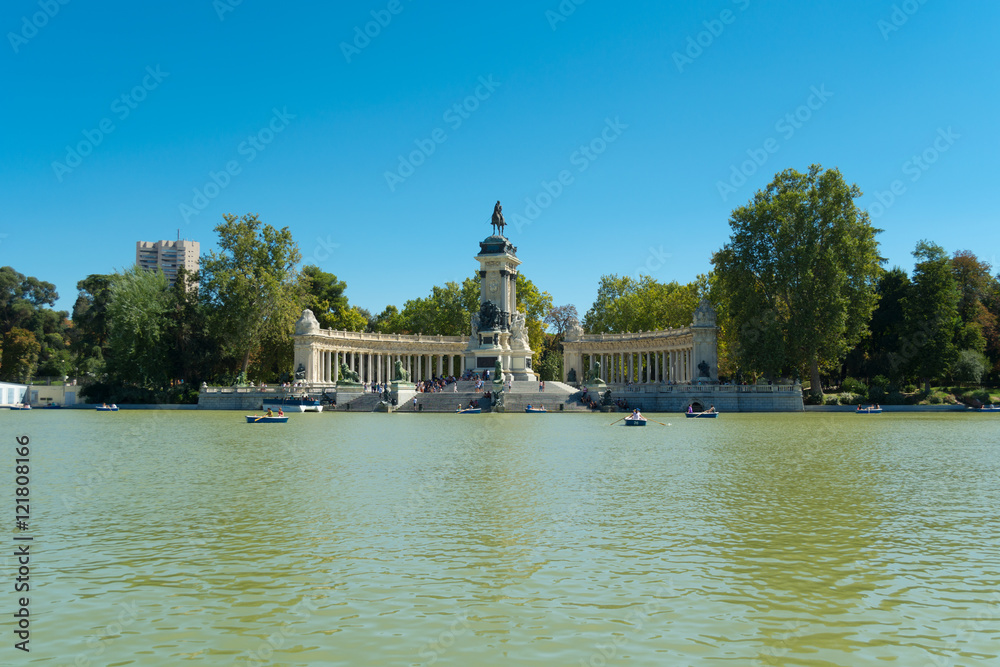 Pond of the Park of the Pleasant Retreat, Madrid, Spain