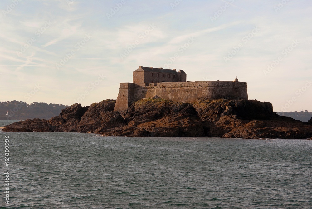 Le fort national au large de Saint-Malo