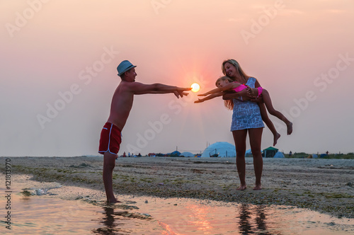 young family, sunset photo