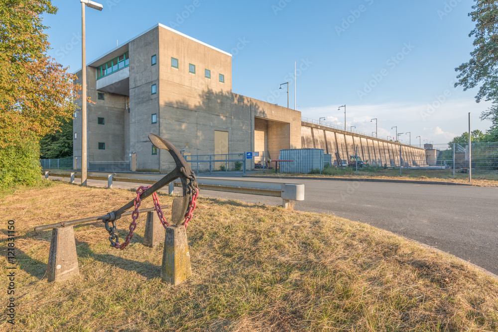 Fototapeta premium Schleuse Kriegenbrunn, Main-Donau-Kanal