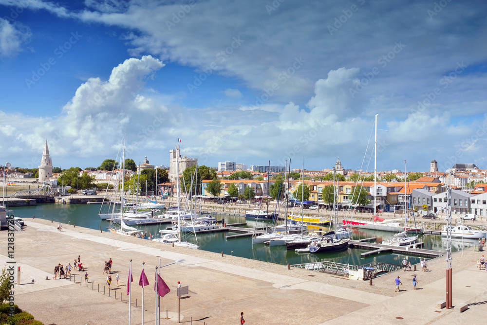 été sur le port de la rochelle