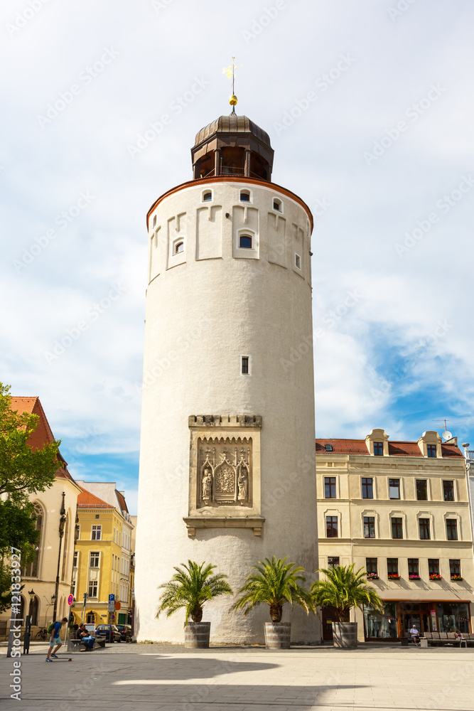Naklejka premium Gorlitz Thick tower (Frauenturm - Dicker Turm) on Marienplatz in Gorlitz, Saxony, Germany