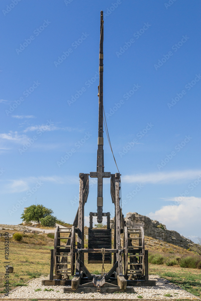 Trabucco nel castello di Baux de Provence, Francia Trabucco nel castello di Baux de Provence, Francia