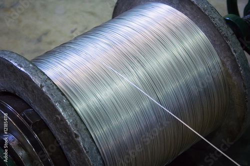 Steel wire reel