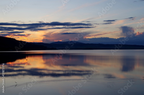 Idyllischer See im Sonnenuntergang in Tschehcien © thommes17