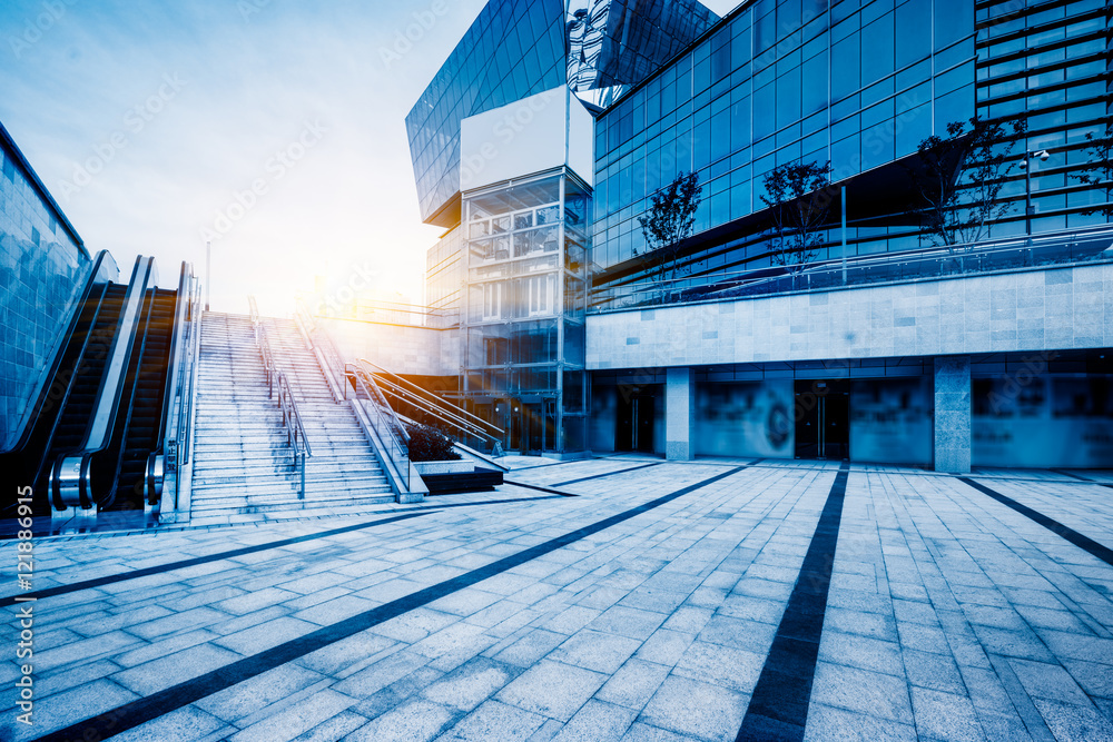 Obraz premium empty escalator outdoor in town square,shanghai,china,blue toned.