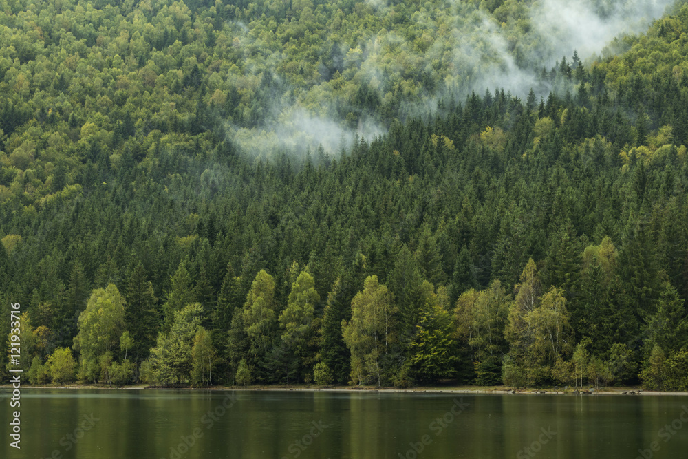 Mountain lake mist (Lacul Sfanta Ana, Baile Tusnad) Mountain lake mist (Lacul Sfanta Ana, Baile Tusnad)