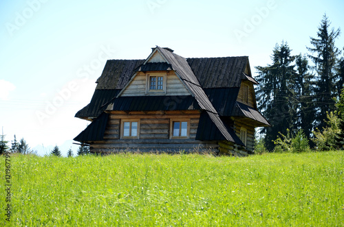 Obraz na płótnie Wooden house in the mountains (The Tatras in Poland) w salonie