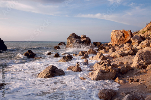 Fototapeta Naklejka Na Ścianę i Meble -  rocky beach