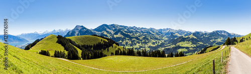 Panorama Berner Oberland, Niesen, Simmental, Schweiz 