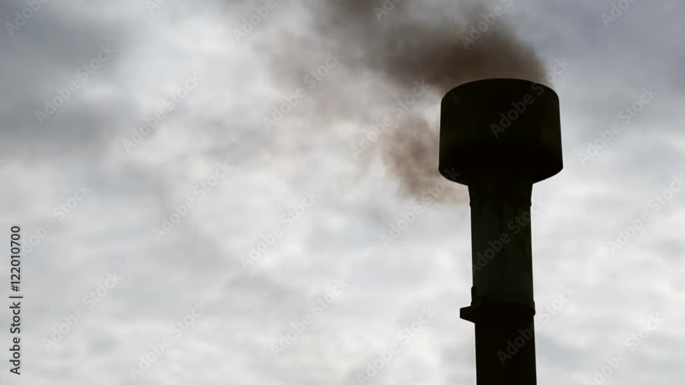 The smoke comes from the factory chimneys
The smoke comes from the factory chimneys