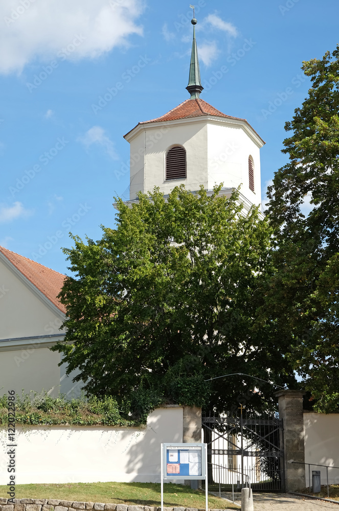 St. Johannis-Kirche in Ettenstatt