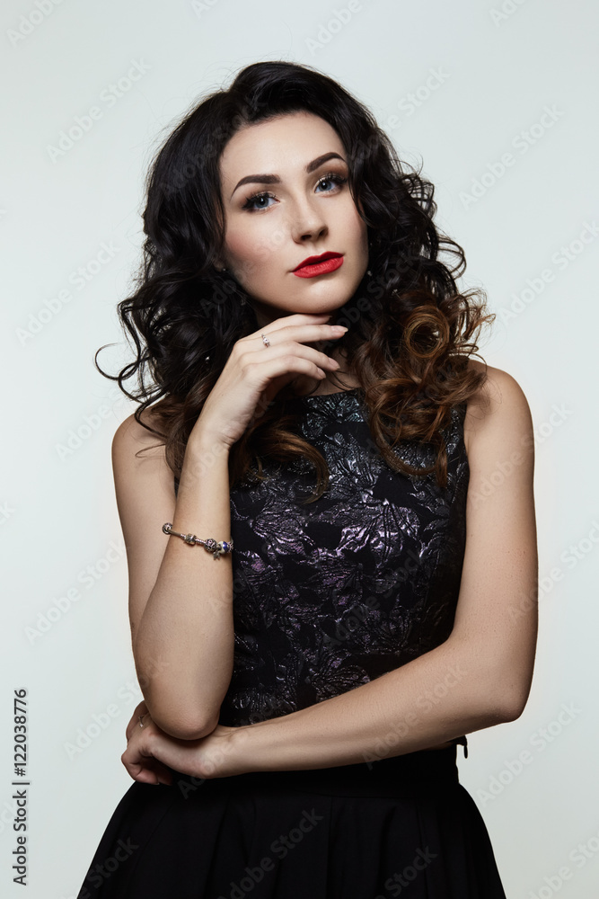 Fototapeta premium Fashion brunette girl