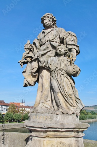 Joseph mit Jesus, Alte Mainbrücke, Würzburg