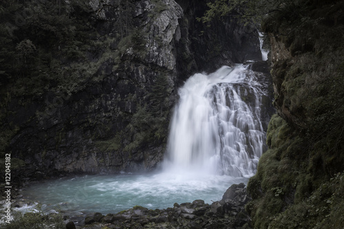 Reinbach Wasserfall in Südtirol, Italien