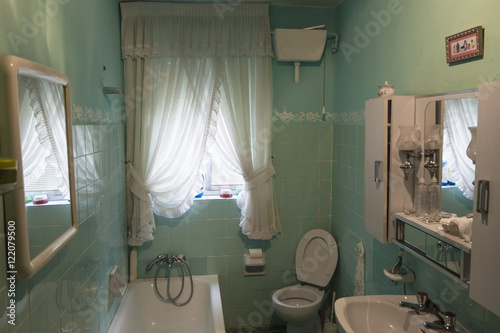 BAÑO ANTIGUO
