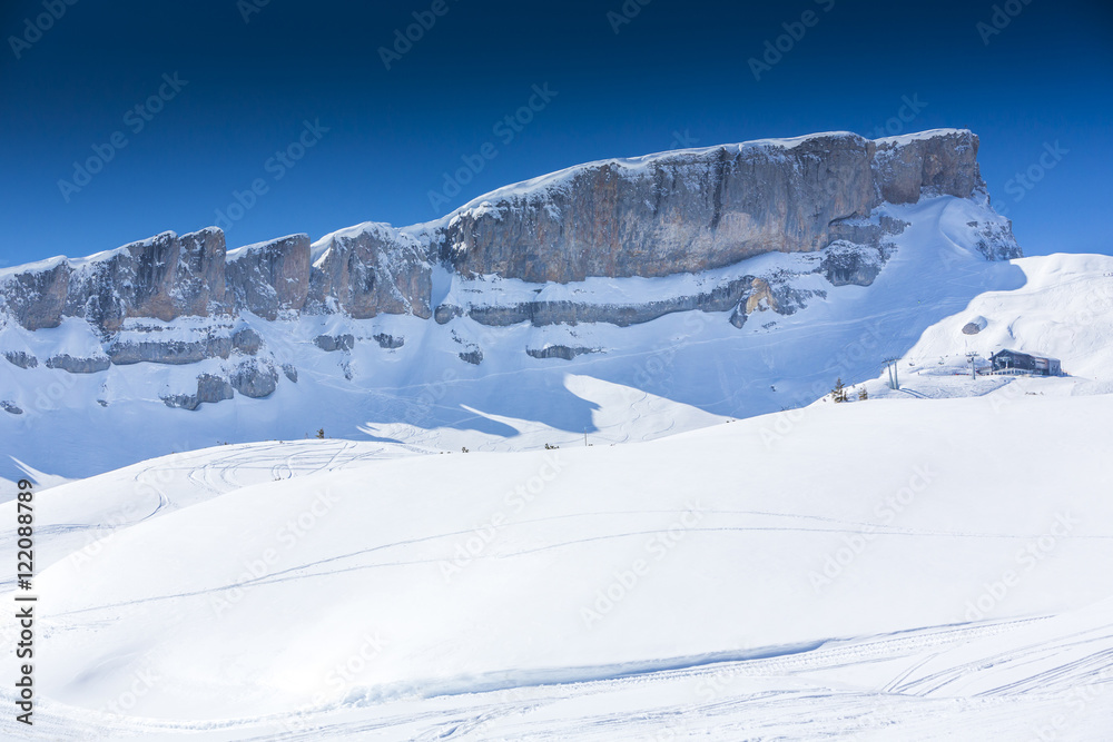 Fototapeta premium Winter im Kleinwalsertal, Skigebiet Ifen