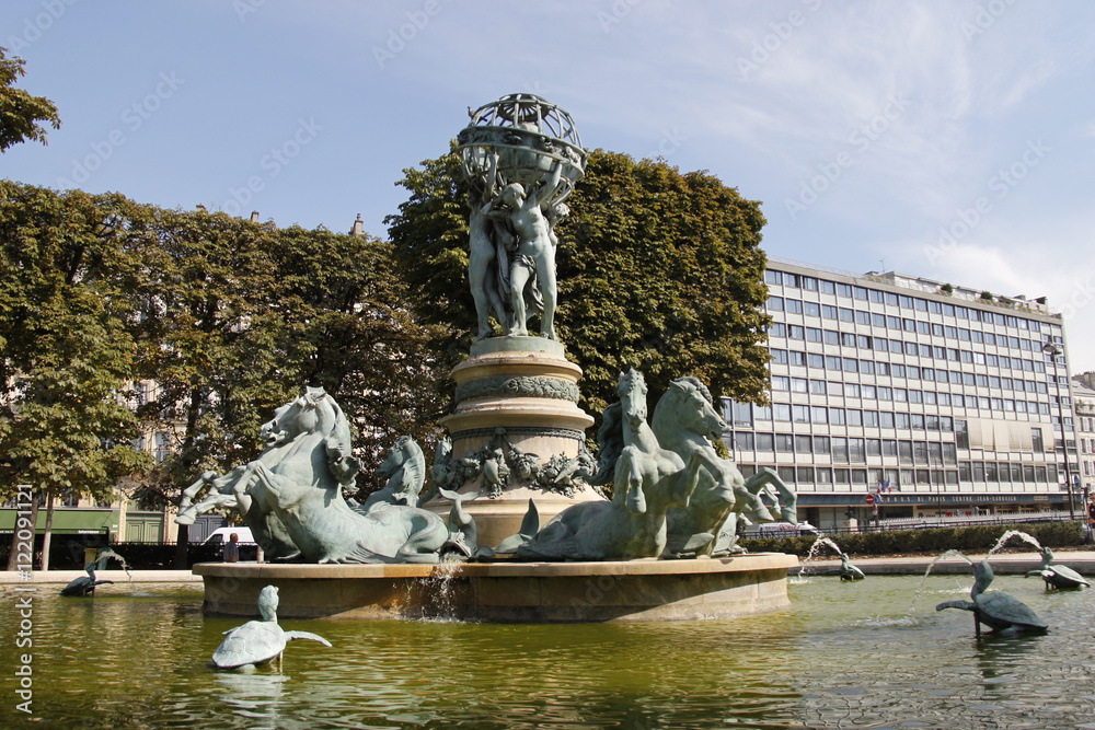 Fototapeta premium Fontaine de l’Observatoire à Paris