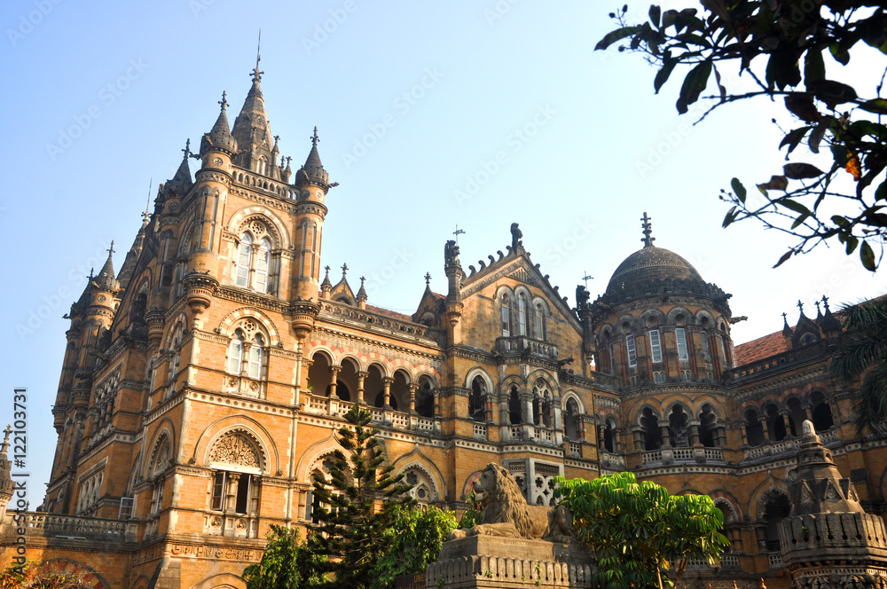 Chhatrapati shivaji terminus is a popular landmark in Mumbai City. It is a major railway terminal of Mumbai city.