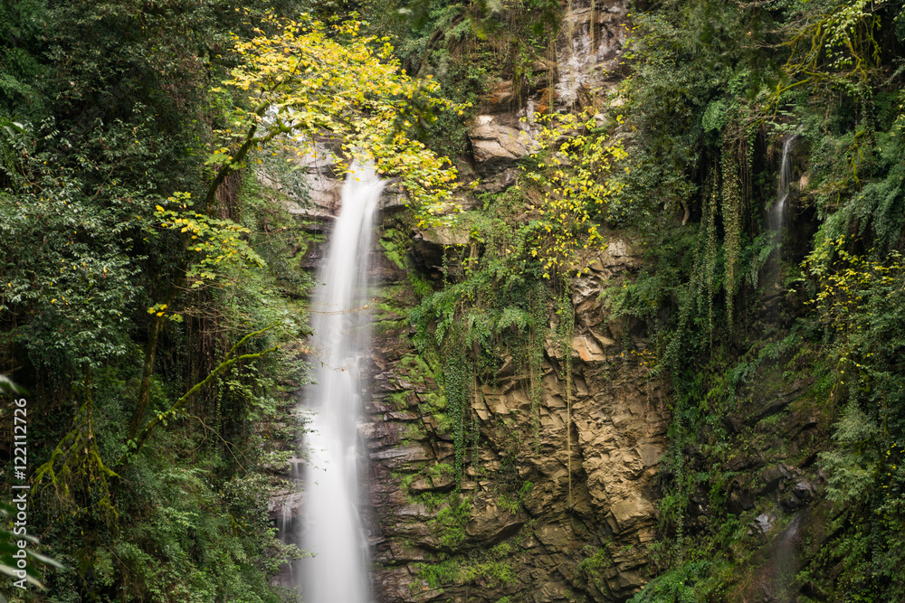 Fototapeta premium Gazou Waterfall, Mazandaran, Iran