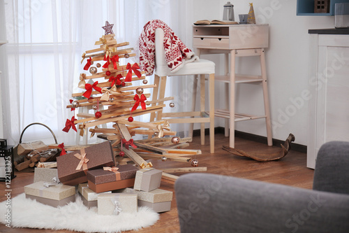 Creative Christmas tree in ...