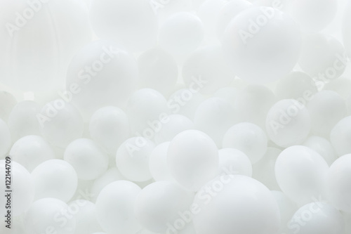 Background of white balloons