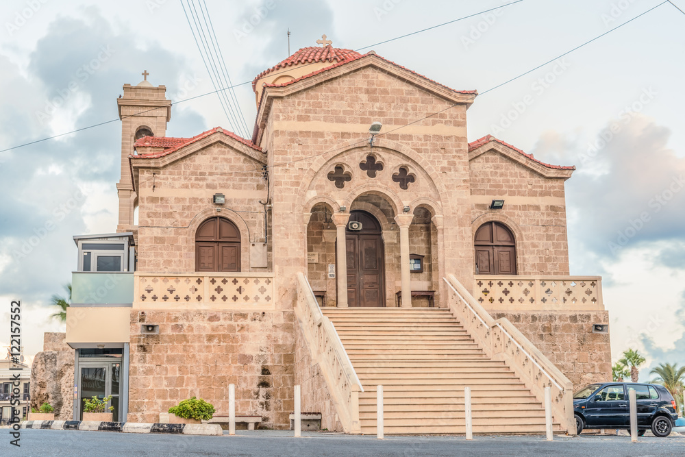 Вид на православную церковь Панагии Теоскепасти, седьмой век, Пафос, Кипр