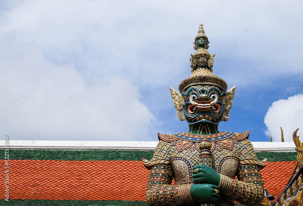 Fototapeta Giant statue in Wat Phra Kaew or Grand palace in Thailand