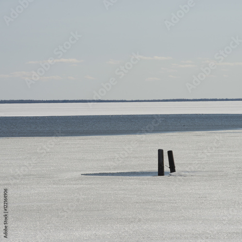 Frozen view of Lake Winnipeg, Hecla Grindstone Provincial Park, photo