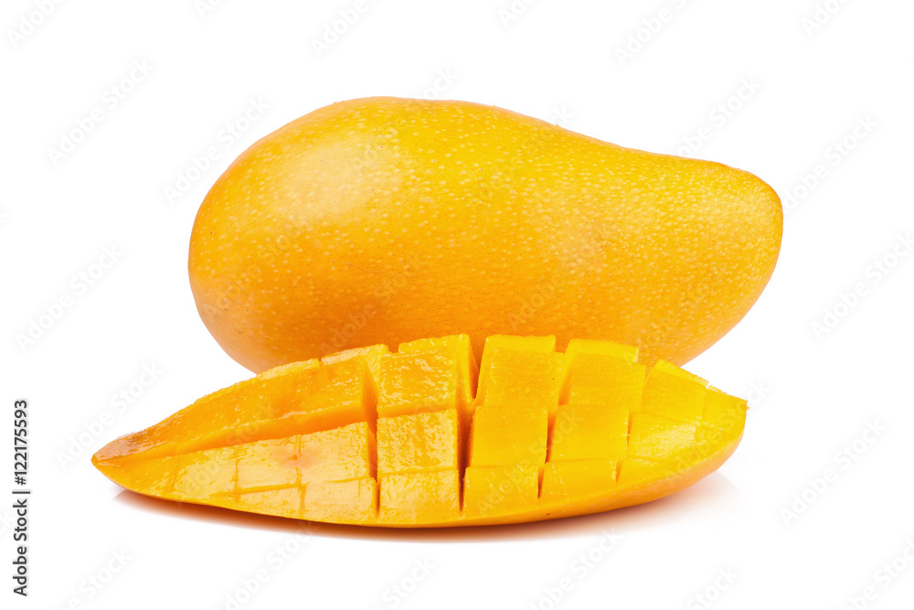 Fototapeta premium Mango fruit isolated on white background
