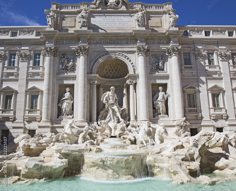 Φωτογραφία Rome, Italy - famous Trevi Fountain (Italian: Fontana di Trevi)