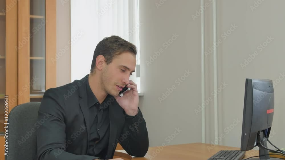 Businessman working in the office Businessman working in the office