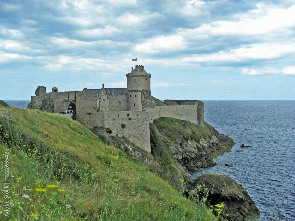 Bretagne, fort Lalatte
