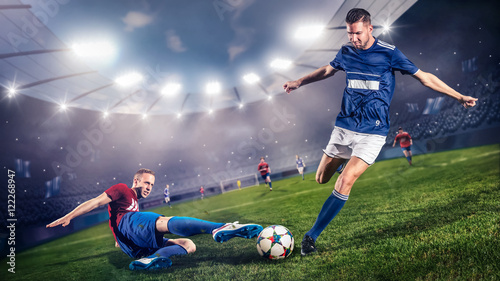 Duell im Fußball © Michael Stifter
