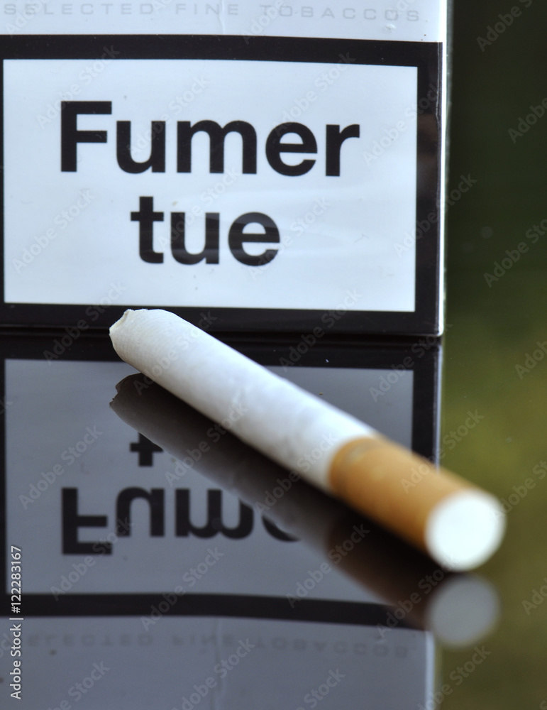 Addiction au tabac Photos | Adobe Stock