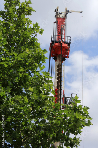 Grue de chantier.