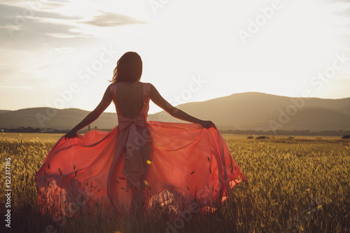 фотографія Beauty Romantic Girl Outdoors