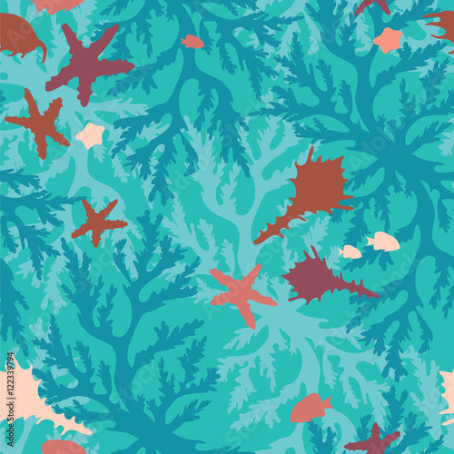 Seamless pattern with corals, fish and seashells.