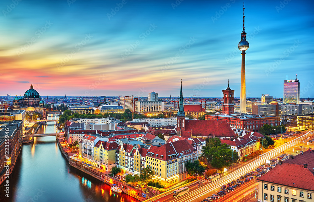 Fototapeta premium Berlin Skyline