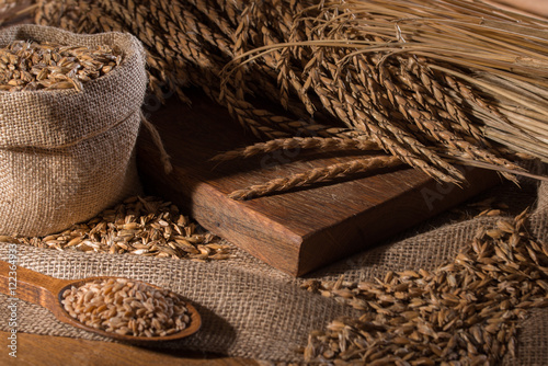 spelled grain on the wood table