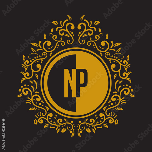 INITIAL CIRCLE HALF vintage elegant luxury