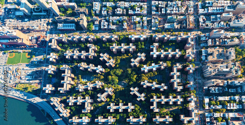 Stuyvesant Town and Peter Cooper Village in New York City photo