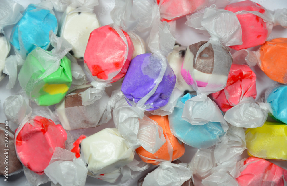 Fototapeta premium Colorful wrapped taffy candy
