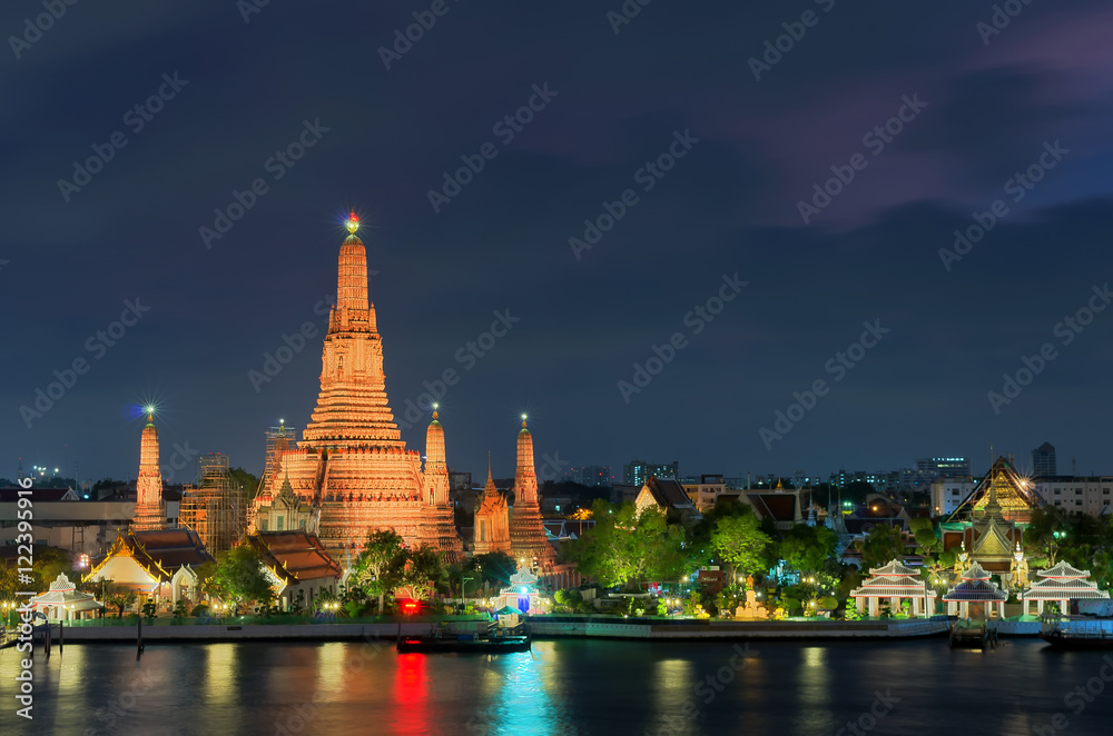 Obraz premium Wat Arun temple